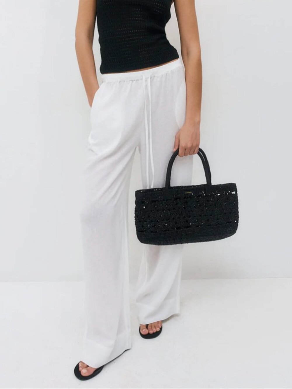 NWT. DE ROCOCO Straight Leg Linen Pants